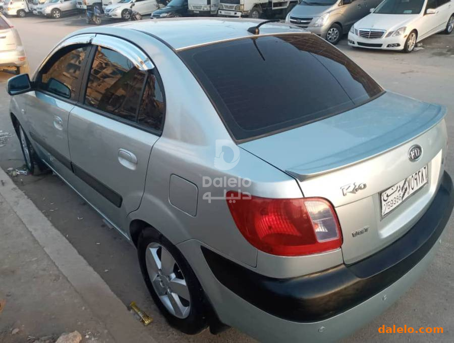 Kia / Rio